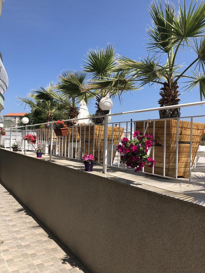 Апарт готель Gardenia Vacation Settlement Созополь Екстер'єр фото