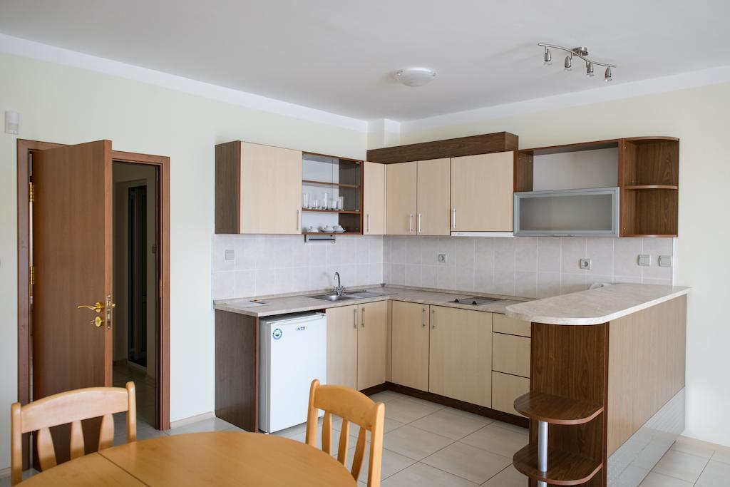 Апарт готель Gardenia Vacation Settlement Созополь Номер фото